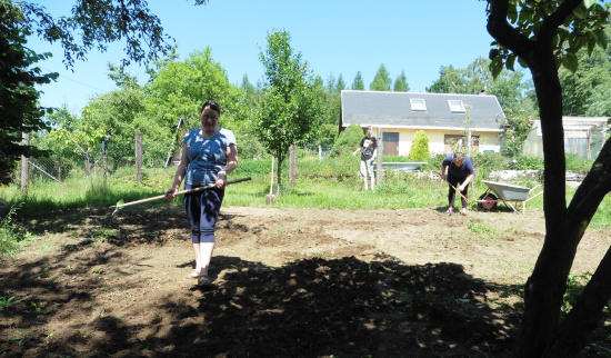 Vorbereitung für die Herbsteinsaat Foto: Andre Bleschke